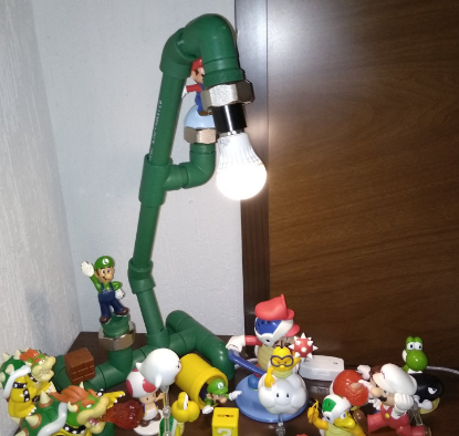 lámpara de Mario Bros / Fuente: Twitter: @@Znatch_