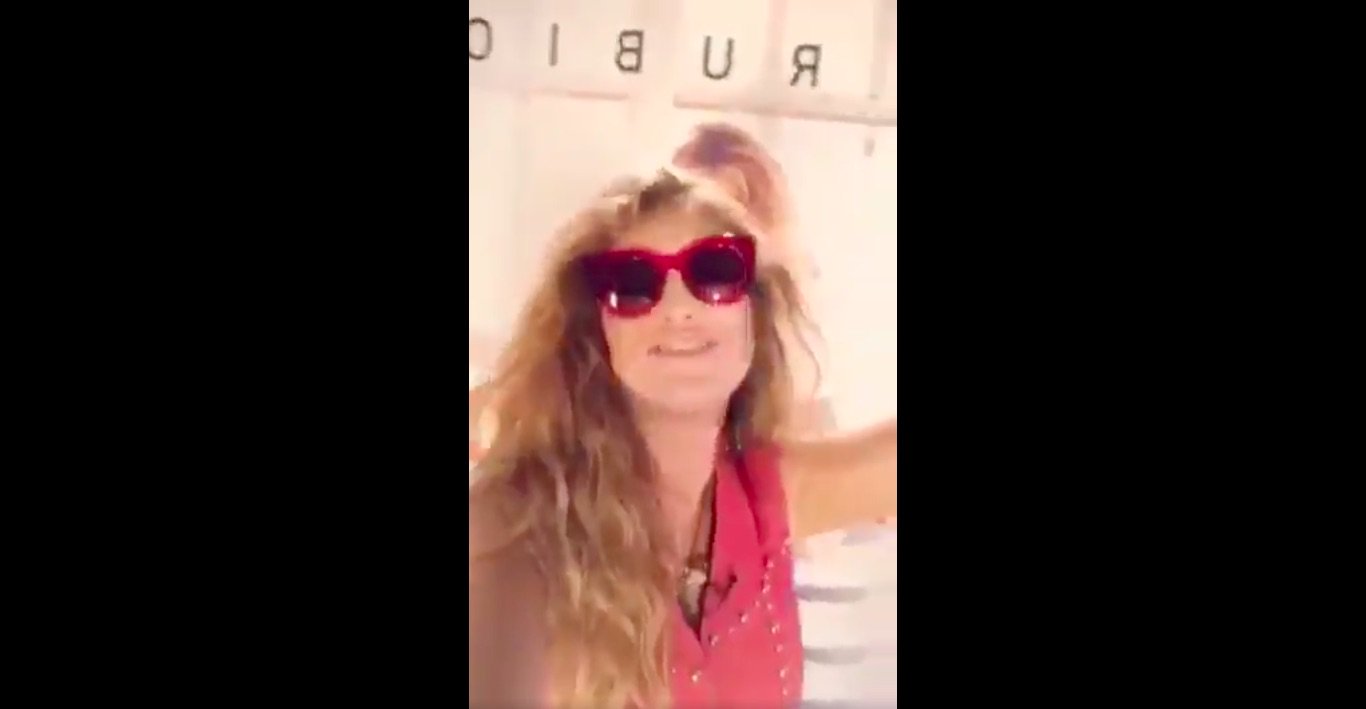 paulina rubio le copia a thalia