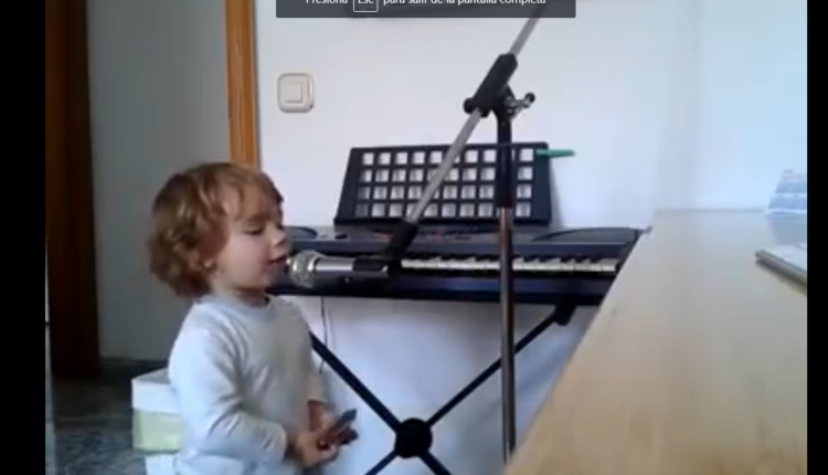 bebé canta blues /Fuente: Facebook @Pablo A. Galindo