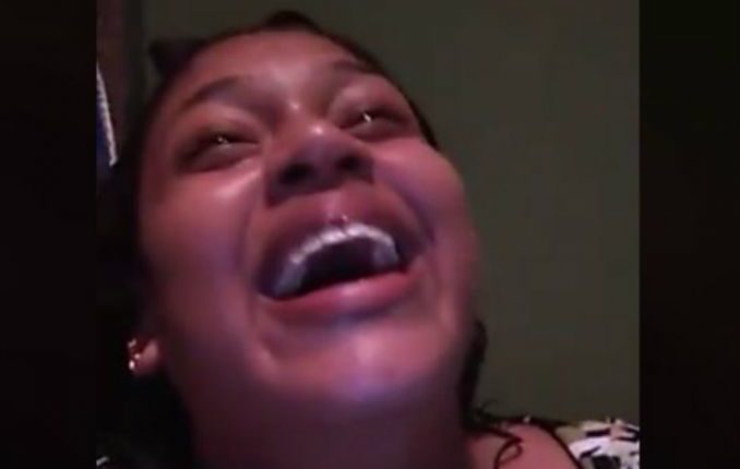 mujer-confunde-vaselina-con-relajante-anal-1