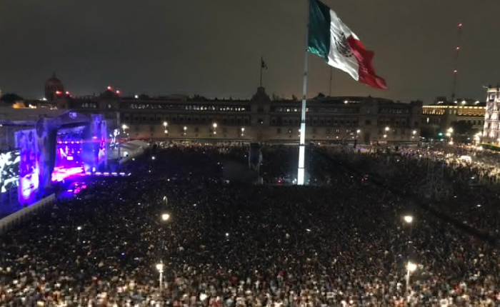 Graban a pareja teniendo ÍNTIMO momento en concierto de Pixies