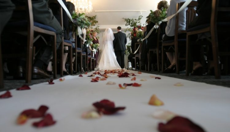 Novia desenmascara a su esposo infiel EN EL ALTAR
