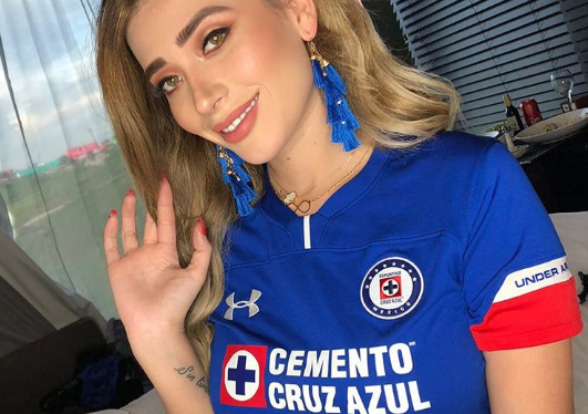Así apoya Brenda Zambrano a Cruz Azul previo a la Final (VIDEO). Noticias en tiempo real