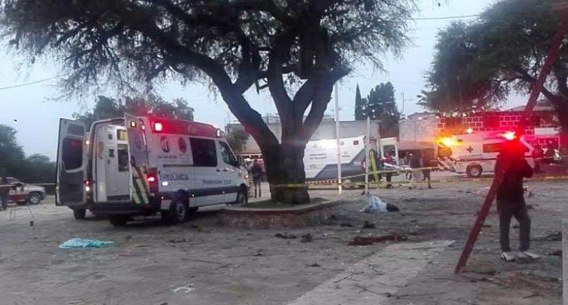 VIDEO: Explosión de pirotecnia en Tequisquiapan deja muertos y heridos. Noticias en tiempo real
