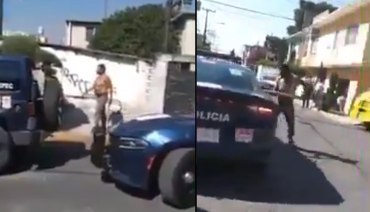 VIDEO:”Bájalos a los perr..s”: sujeto ataca a policías con todo y tubazos. Noticias en tiempo real