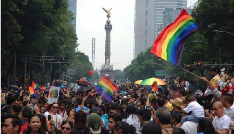 CDMX conmemora el ‘Baile de los 41’ en la marcha del Orgullo LGBT. Noticias en tiempo real