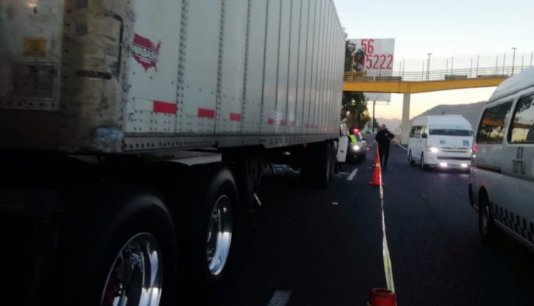 camion volcado mexico puebla
