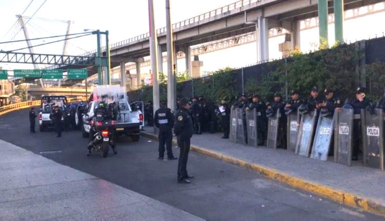policia aeropuerto cdmx