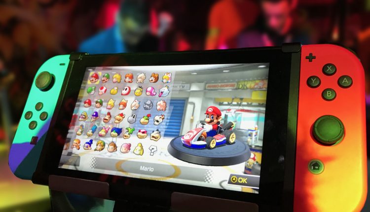 Del Game Boy al smartphone. Los millennials cambiaron de consola, pero no de forma de entretenerse.