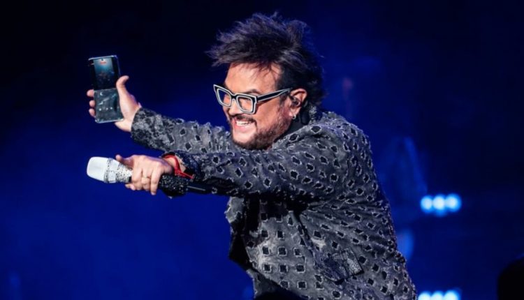 Aleks Syntek revela qué provocó su molestia durante concierto en CDMX