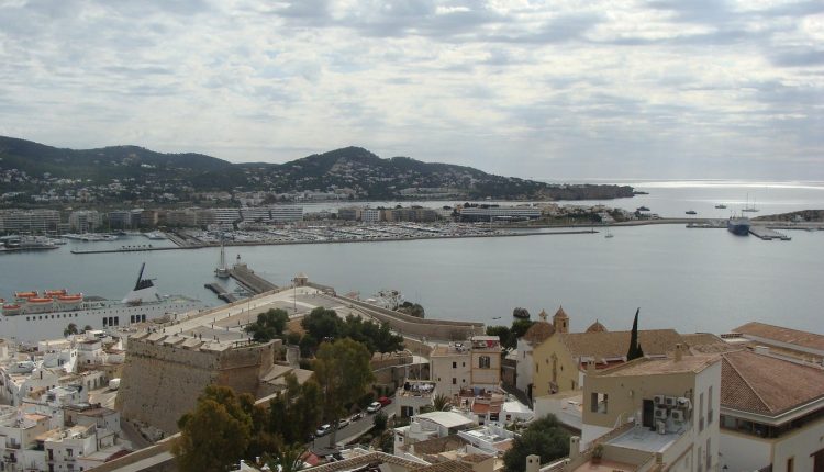 El nuevo lujo en Ibiza ya no es que te vean, es desaparecer